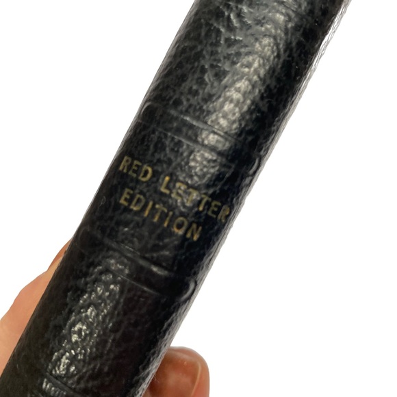 Vintage 50s WorldBible Black Leather Zippered Red Letter Edition RLE - Picture 7 of 15